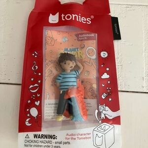 FREE with full priced baby/kids clothing - Tonies Planet Omar Audiobook Toy